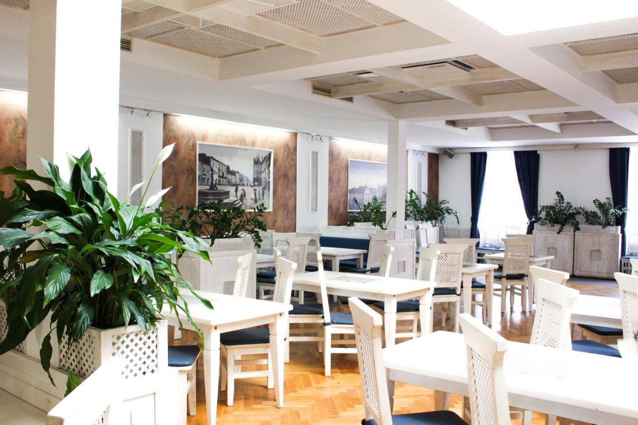 Hotel Slavia Svitavy Exterior photo